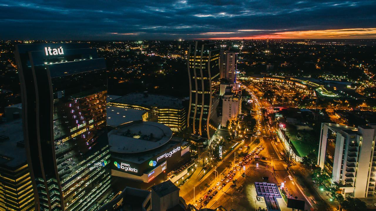 Paseo La Galeria Hotel & Suites Асунсьон Экстерьер фото