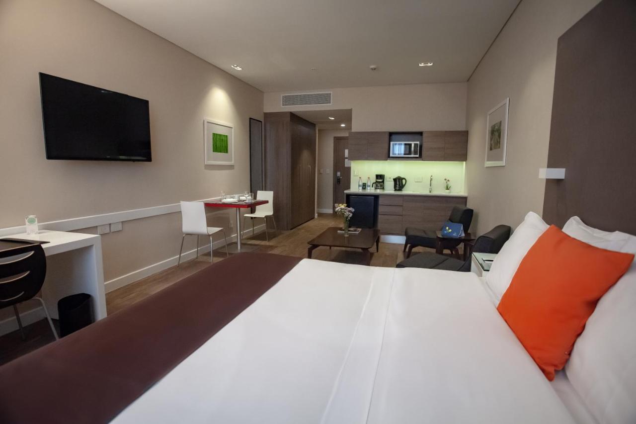 Paseo La Galeria Hotel & Suites Асунсьон Экстерьер фото